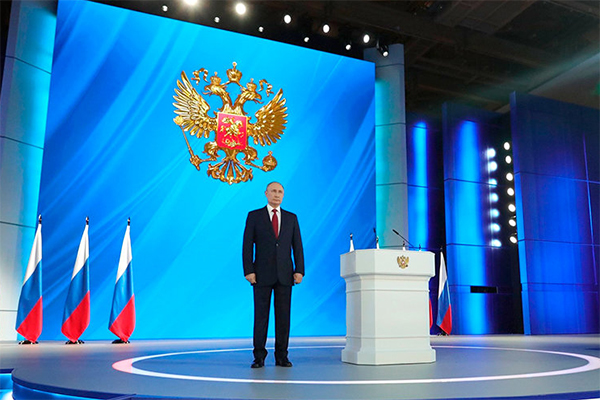 Лилия Шевцова: "Как президент Путин для нас переворот устроил"